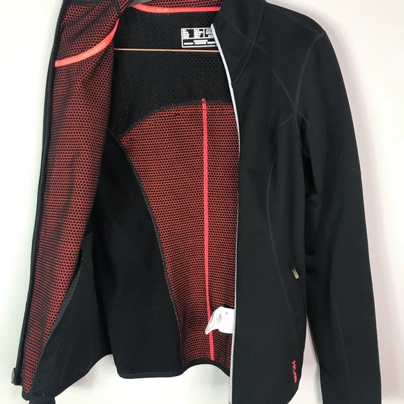 COPY - New Balance x Heidi Klum Black Windblocker Jacket - Picture 5 of 6